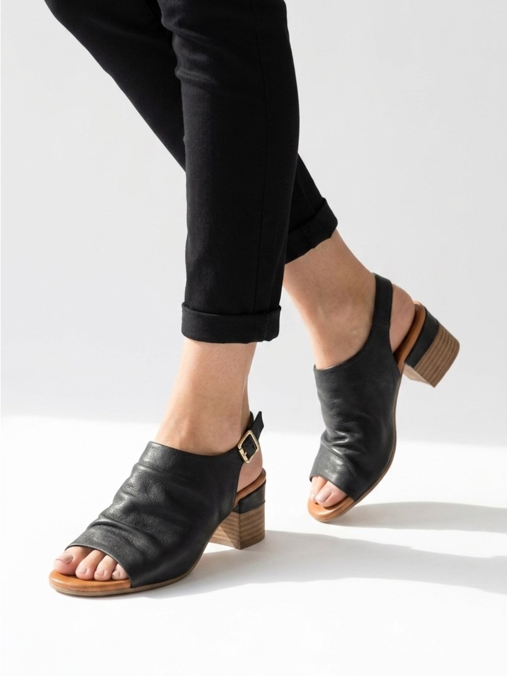 Everly Black Leather Ruched Open Toe Slingback Sandal Buckle Mules EU 38